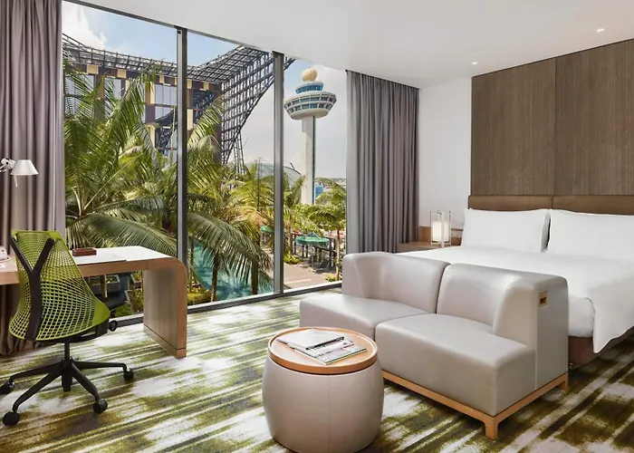 Crowne Plaza Changi Airport By IhgAirport Hotel